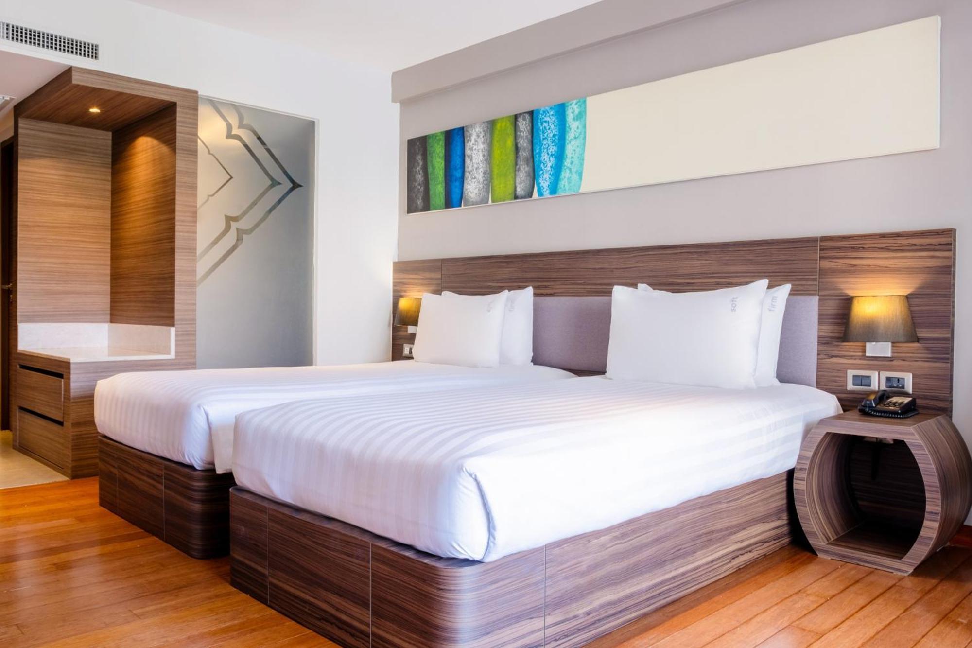 Holiday Inn Resort Phuket Karon Beach By Ihg Εξωτερικό φωτογραφία